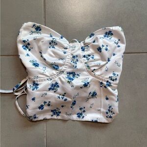 Princess Polly White and Blue Floral Top